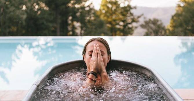 The Health Benefits of Sauna and Cold Plunge image