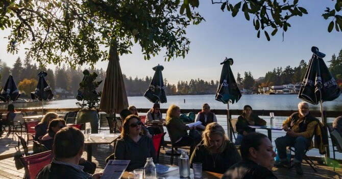 The 5 Best Restaurant Patios for Summer in Lake Oswego image