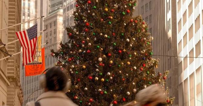 Holiday Events in Lake Oswego You Won’t Want to Miss